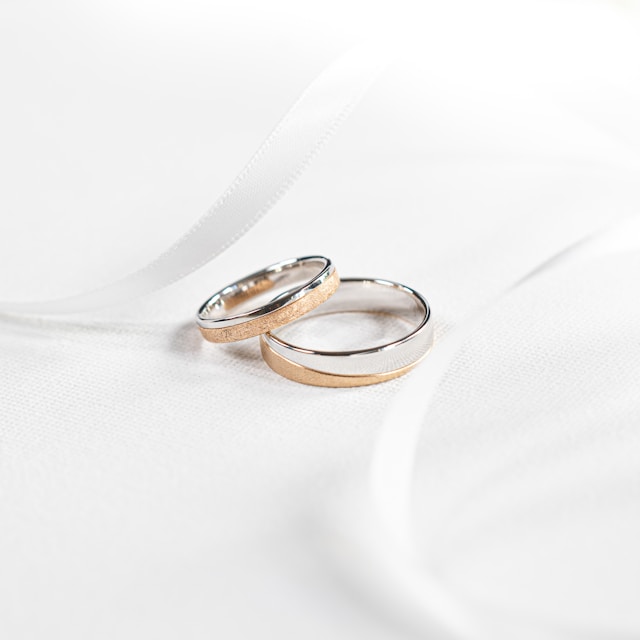 wedding rings